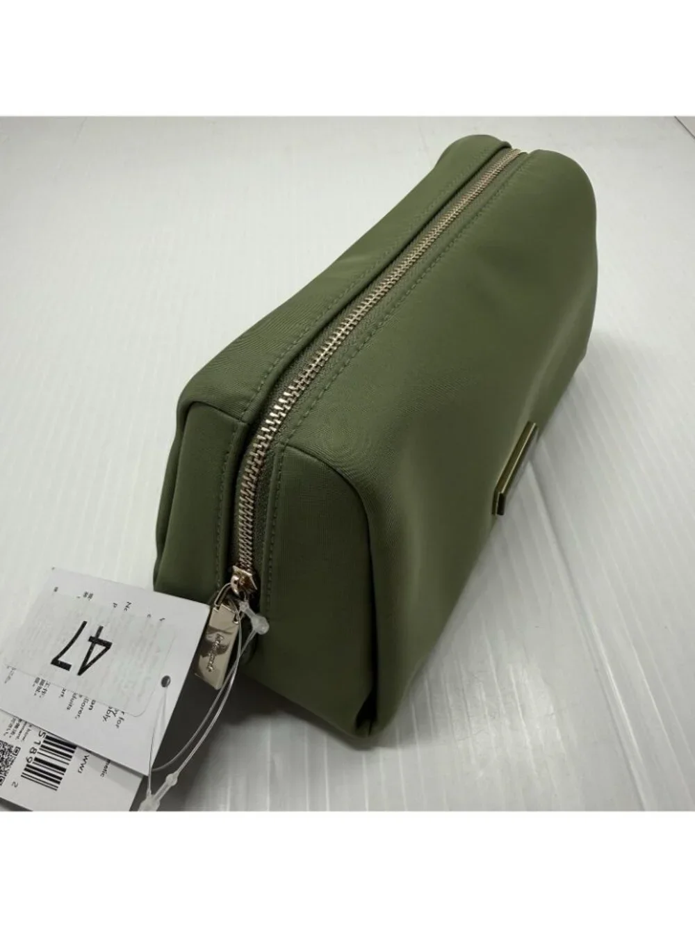 Kate Spade Carter Nylon Cosmetic Pouch Olive Cedar Green NWT Eco Recycled Travel